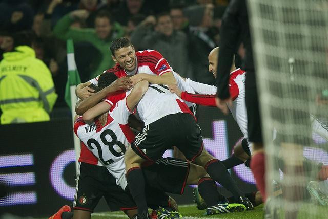 新的姿态示 新的姿态示