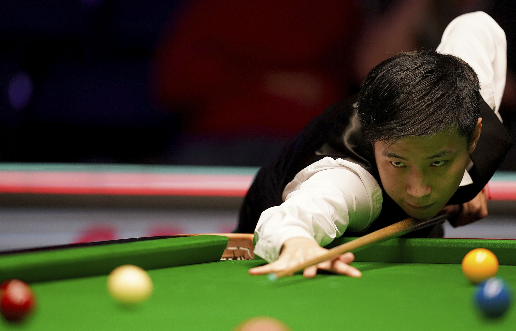 细腻且严格 细腻且严格