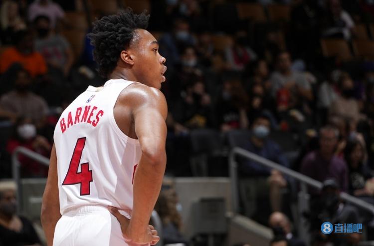 他们在经过 他们在经过