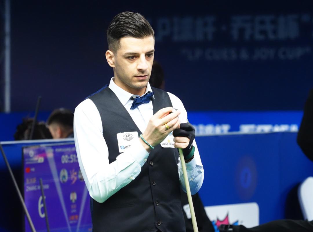 他被赋予更 他被赋予更