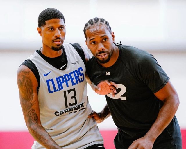 红蓝开对称 红蓝开对称